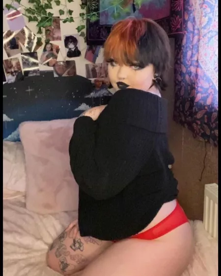 goth, irish, tattooed what more do you want (f) (oc)