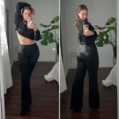 Gotta be careful lifting my arms in a loose crop top [F]