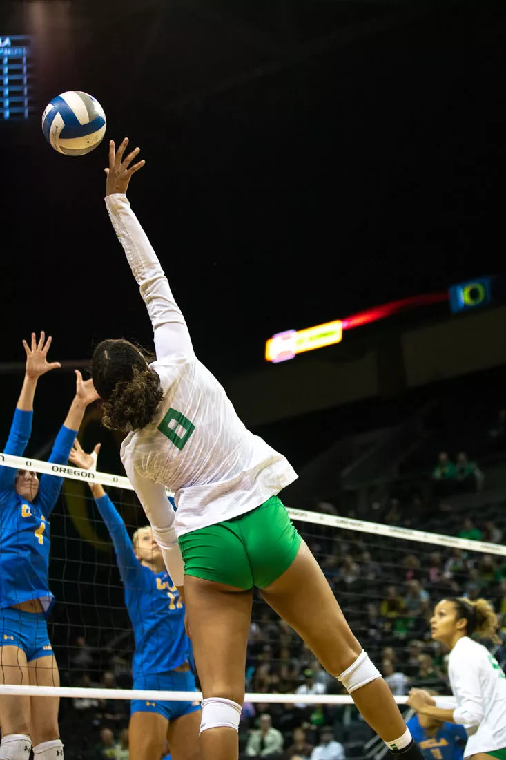 gotta reach for those tight sets gotta reach for those tight sets