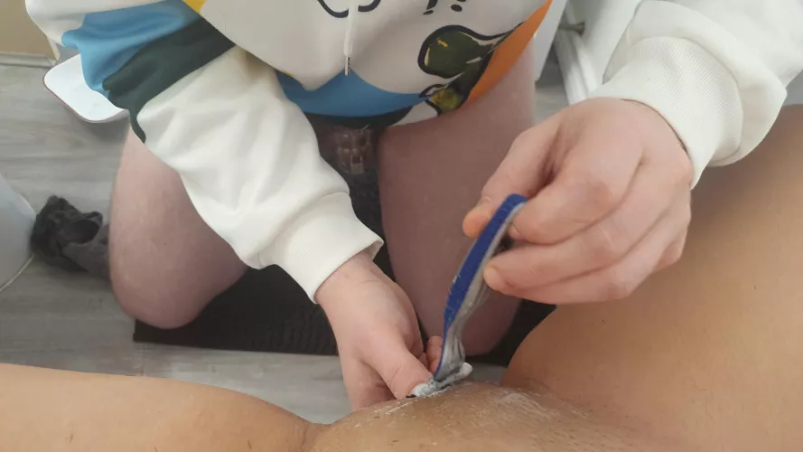 Gotta serve his princess :p do you do this to your mistress? :)