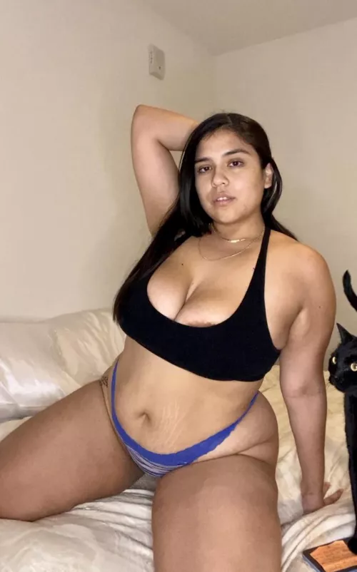 Grab me by the hips !