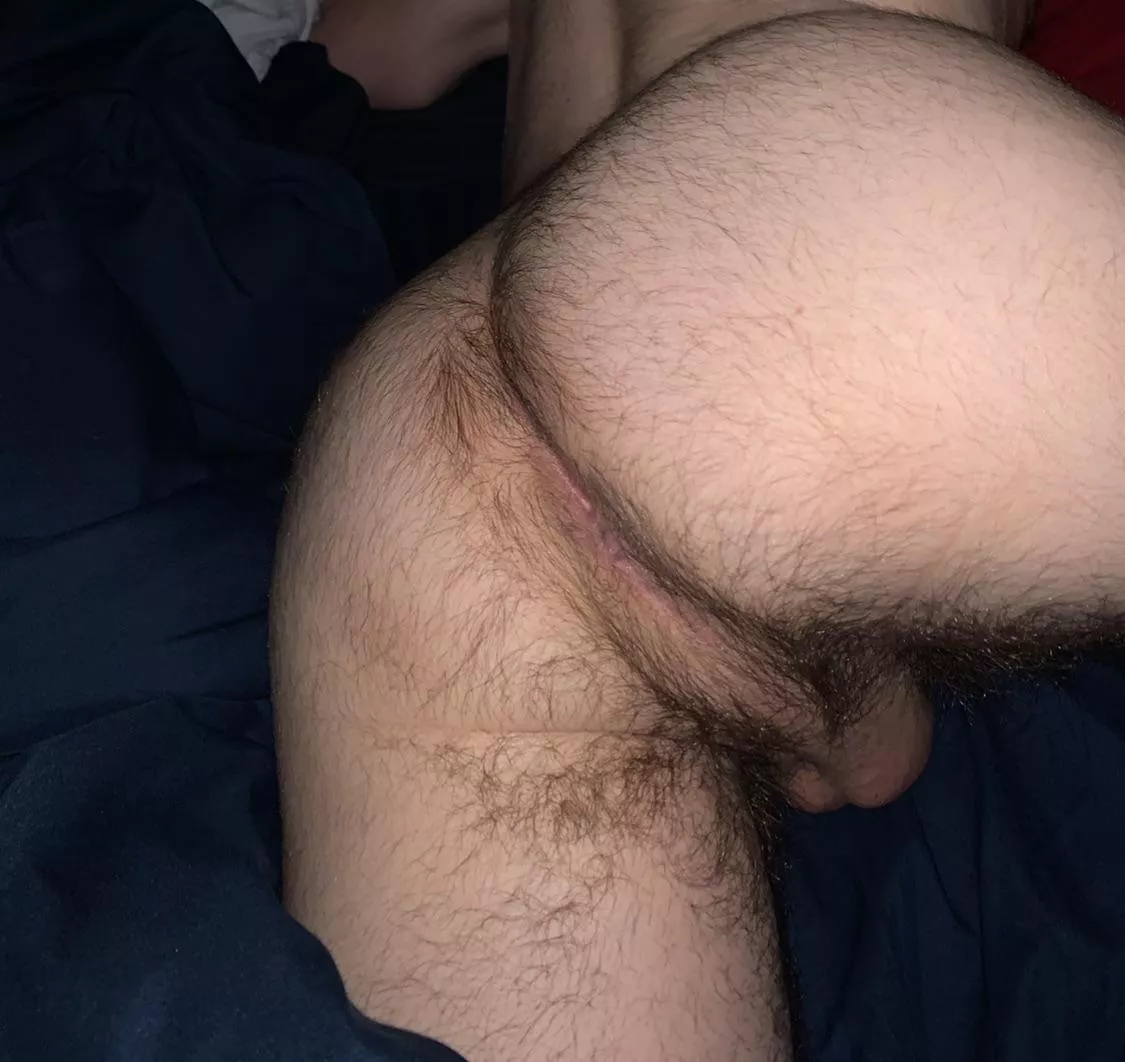 grab my cheeks and eat my hole