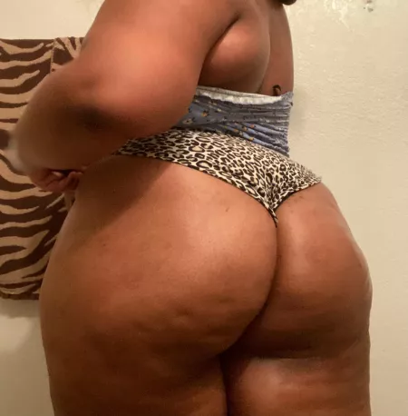 Grab or slap? Grab or slap?