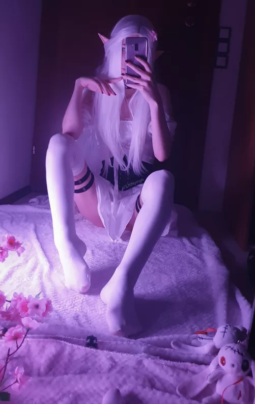 gray-haired elf gray-haired elf