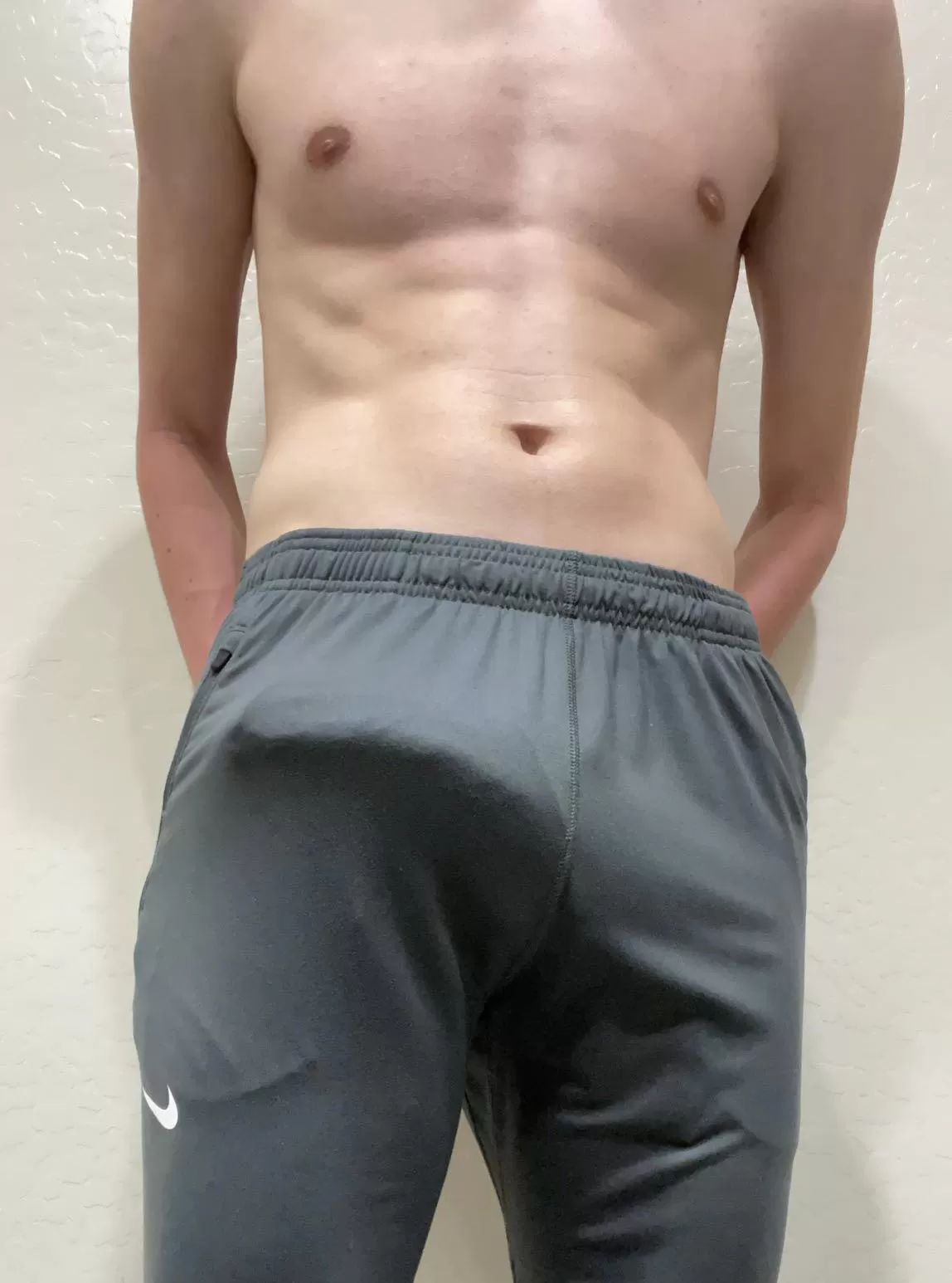 grey sweatpants challenge nudes | xxxpornpics.net