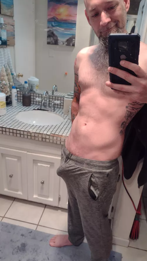 Grey sweats leave little to the imagination