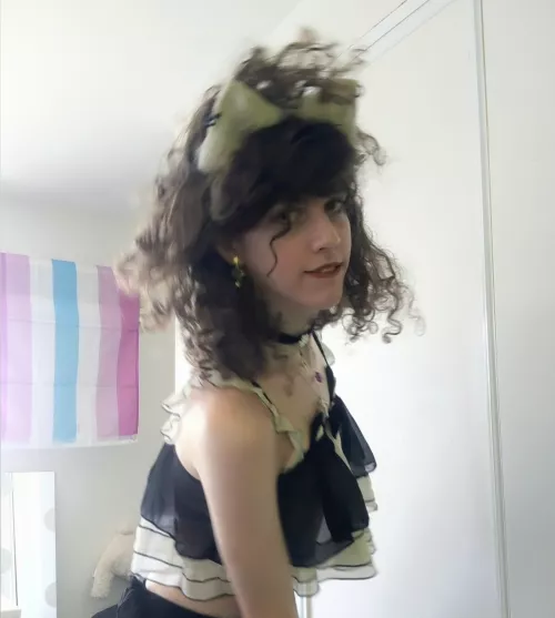 grooving in my room! ๐ grooving in my room! ๐