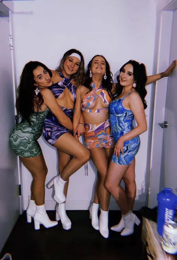 Groovy Sluts Groovy Sluts