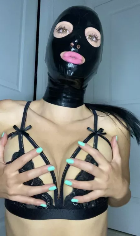 Grope me like this 😈 Grope me like this 😈