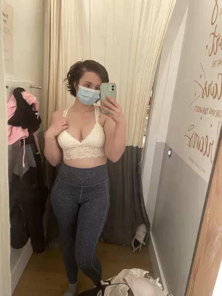 Growing my cup size means getting new bras π loving my natural cleavage Growing my cup size means getting new bras π loving my natural cleavage