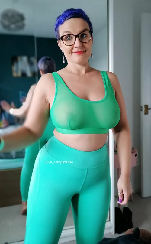 Gym ready cougar x need to stay fit for you young guys ๐๐๐๐