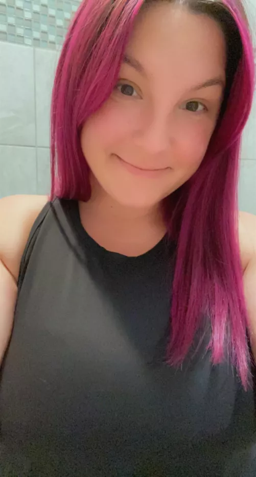 Gym selfie before I get sweaty