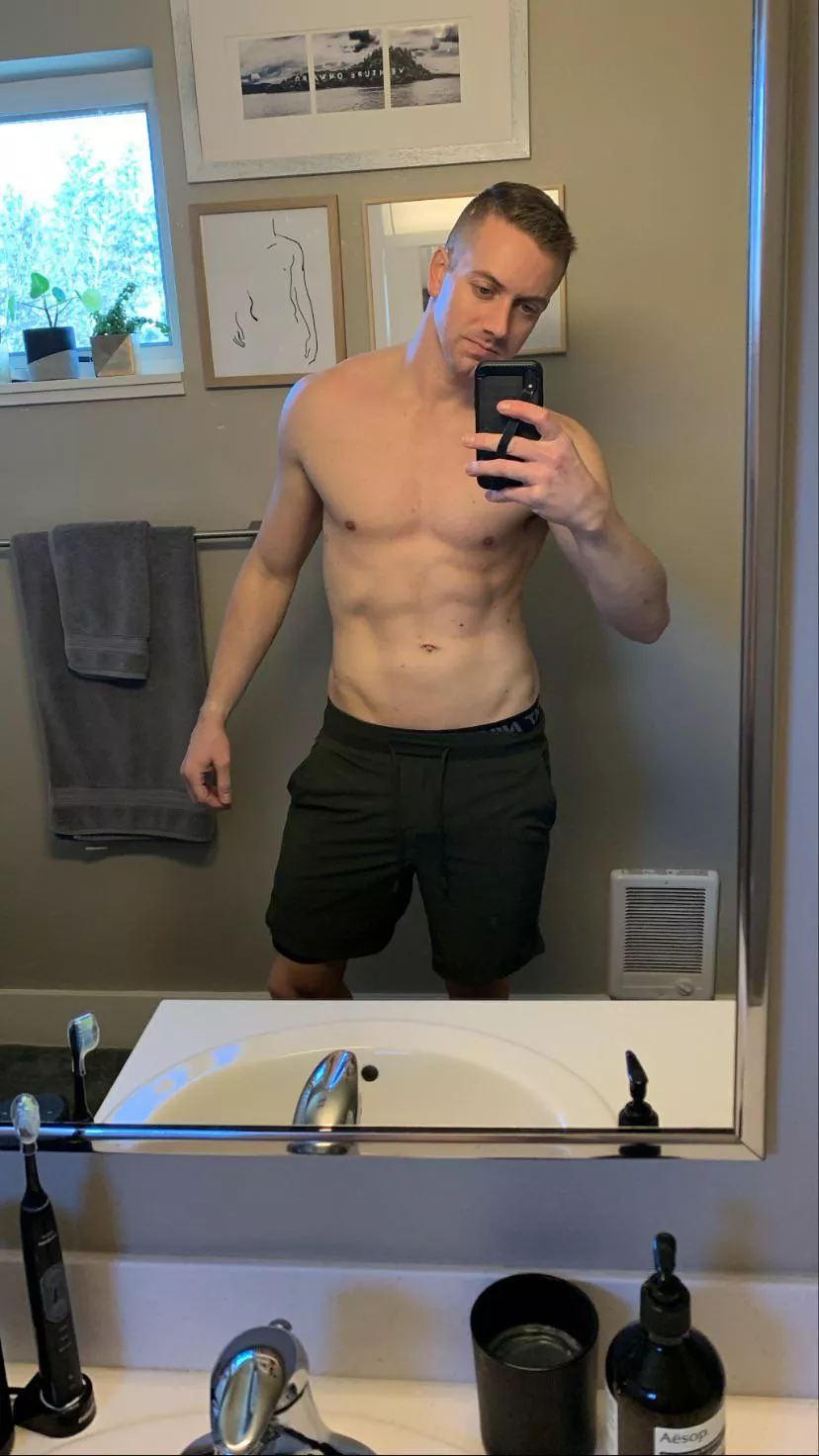 Had the best workout today. Now someone come give me a massage. Thanks. 😘