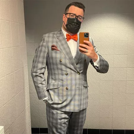 Had to go in to the office so figured I’d put the duds on! Had to go in to the office so figured I’d put the duds on!