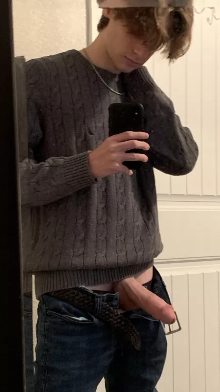 Had to take a pic before heading to class ;) Had to take a pic before heading to class ;)