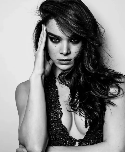 Hailee Steinfeld😍❤️ Hailee Steinfeld😍❤️