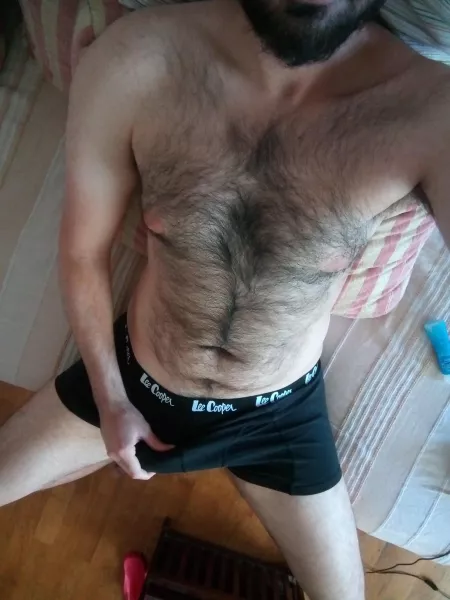 Hairy amd horny here, wanna join? π