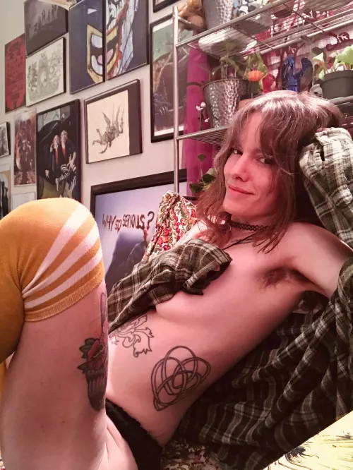 Hairy and chill 🖖