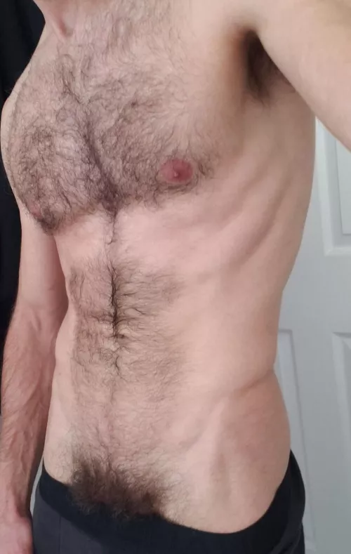 Hairy dudes are my weakness 🥵