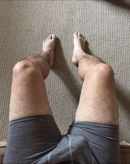 Hairy legs 😇