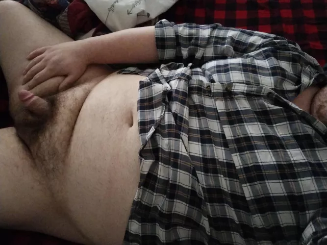 Half way through quarantine. Help me waste some time away 😘