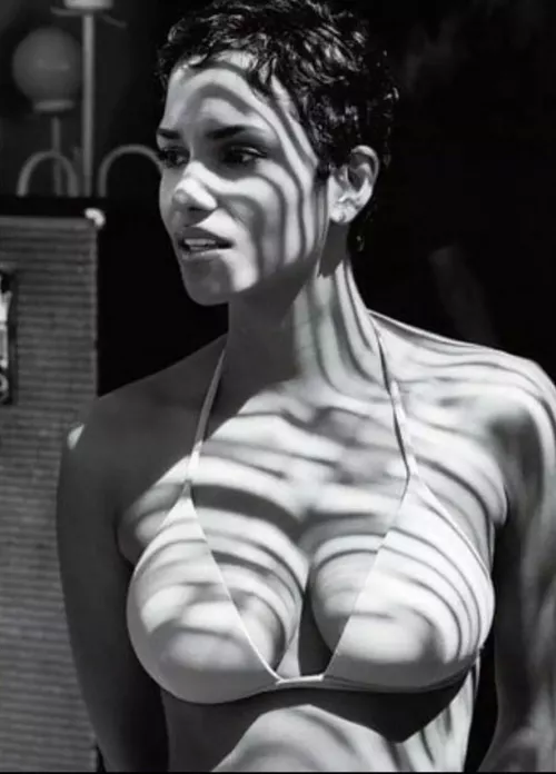 Halle Berry Halle Berry