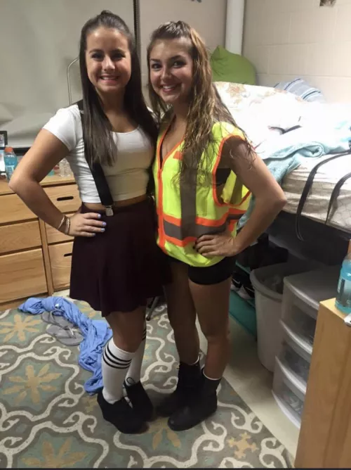Halloween babes Halloween babes