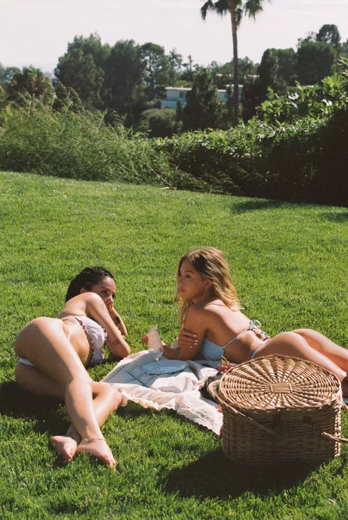 Halsey and Sydney Sweeney