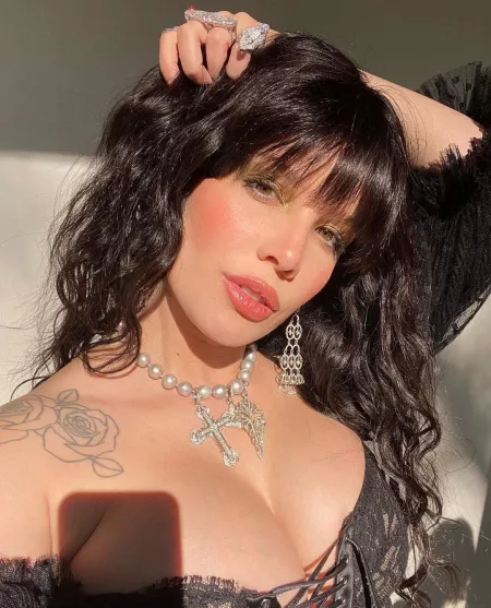 Halsey Halsey