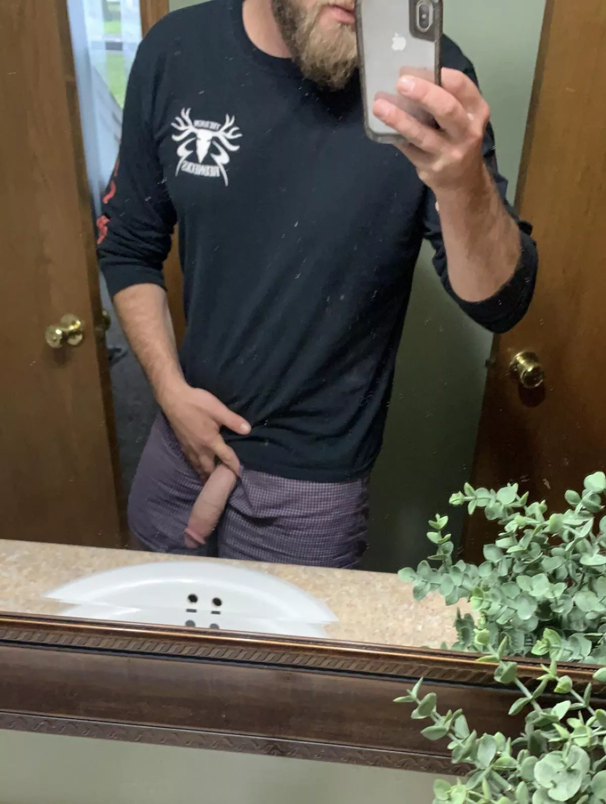 Hanging big every morning 😈 Hanging big every morning 😈