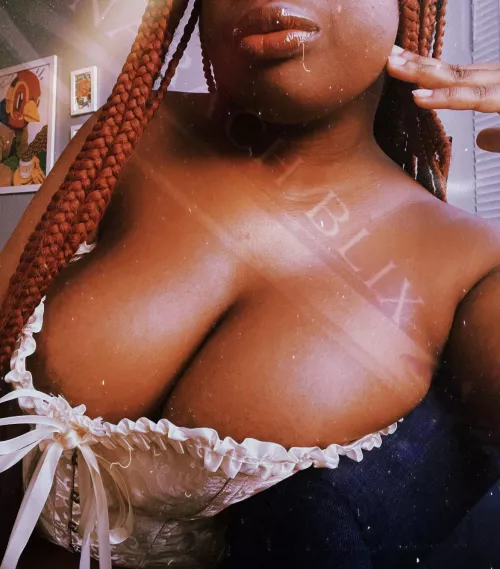 Happy belated birthday to your favorite big titty domme