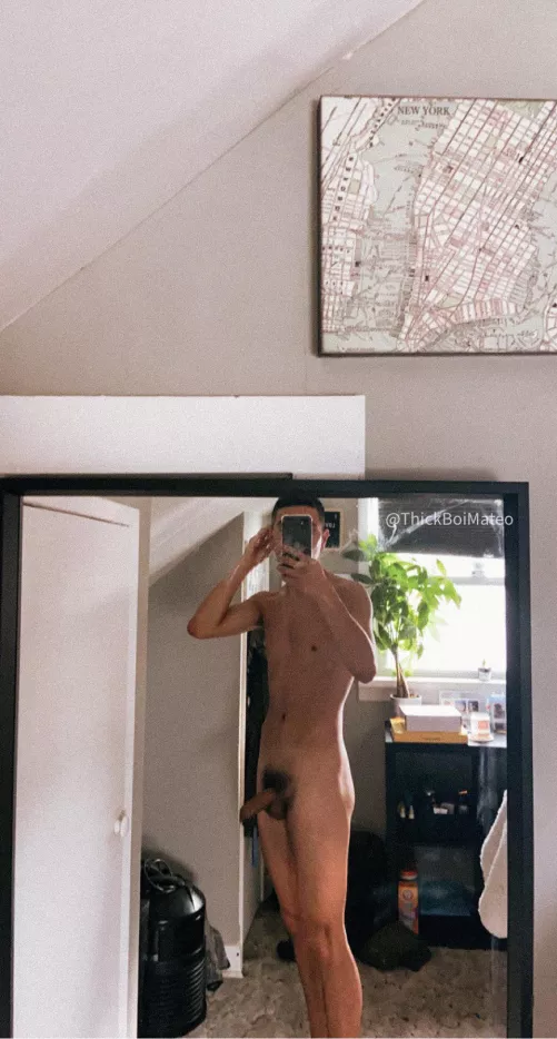 Happy Canadian Thanksgiving!! π¦ Whoβs going to give thanks to this cock and make it grow. ππ