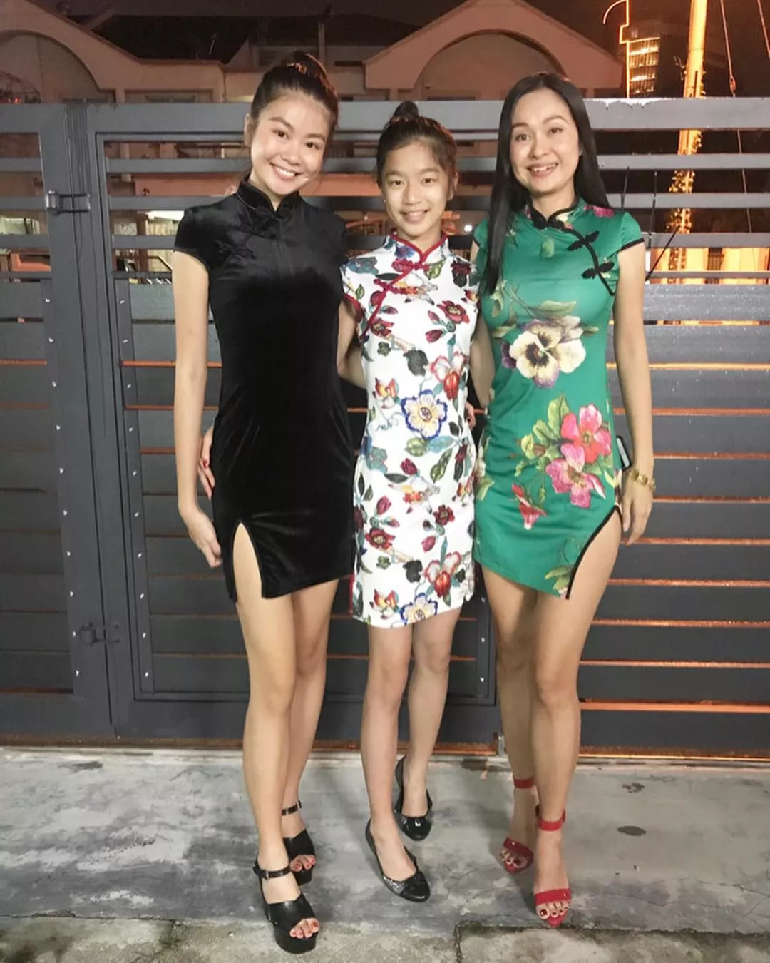 Happy Chinese New Year! Who's getting your cock first? Happy Chinese New Year! Who's getting your cock first?