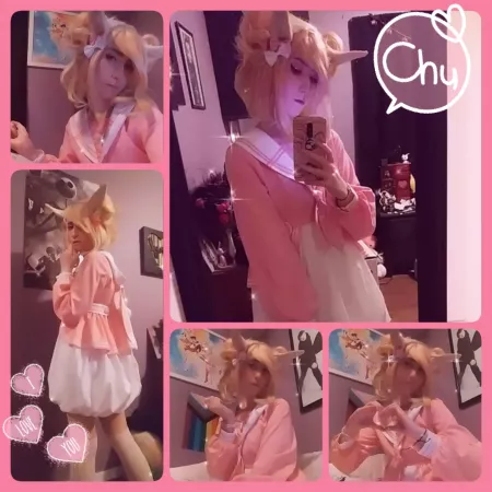 Happy Femboy Friday Happy Femboy Friday