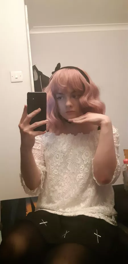 Happy femboy Friday! Happy femboy Friday!