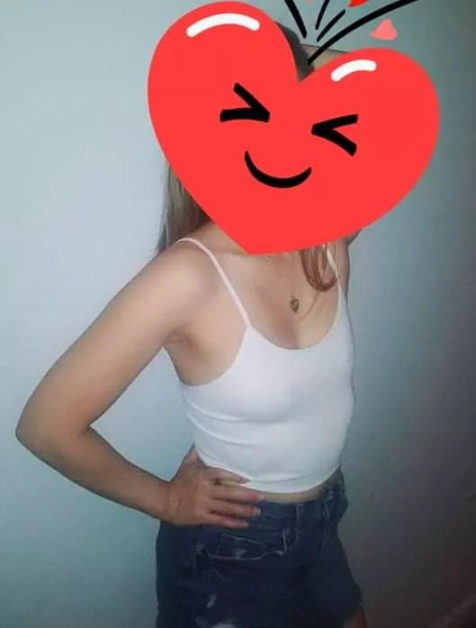 Happy Friday. 35 yo Happy Friday. 35 yo