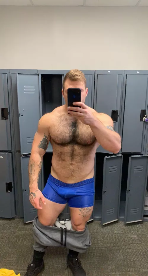 Happy Friday! Happy Friday!