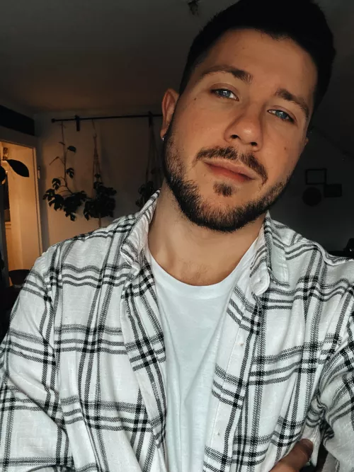 Happy Friday dudes 😌 Happy Friday dudes 😌