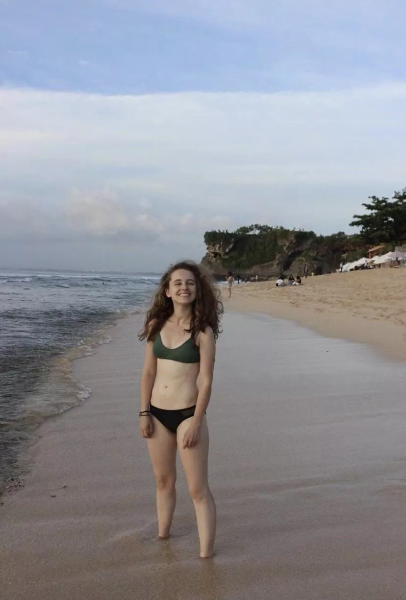 Happy Friday! Happy Friday!