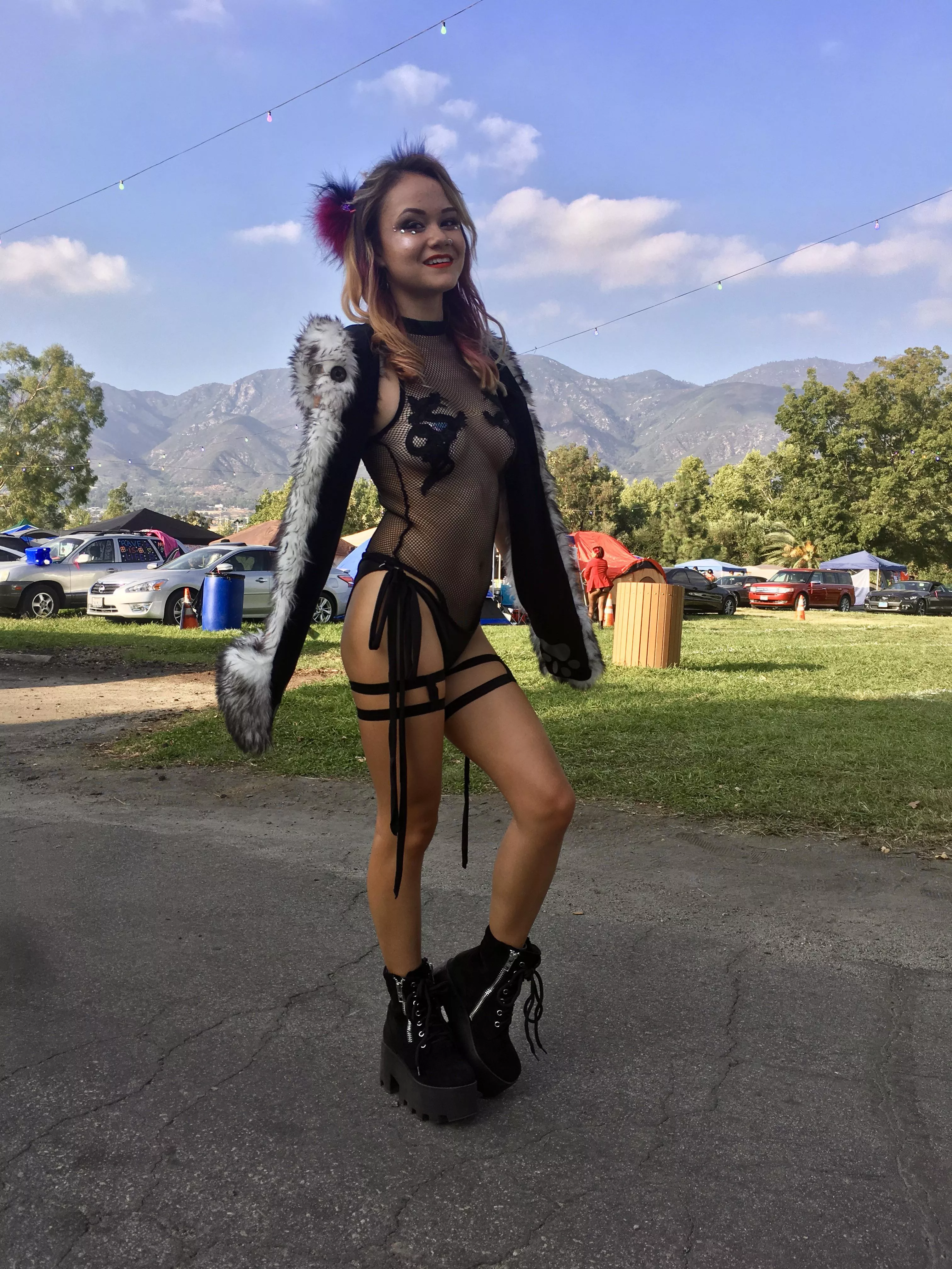 Happy Holidays Eve 🎁 Throwback af hehe 🔥