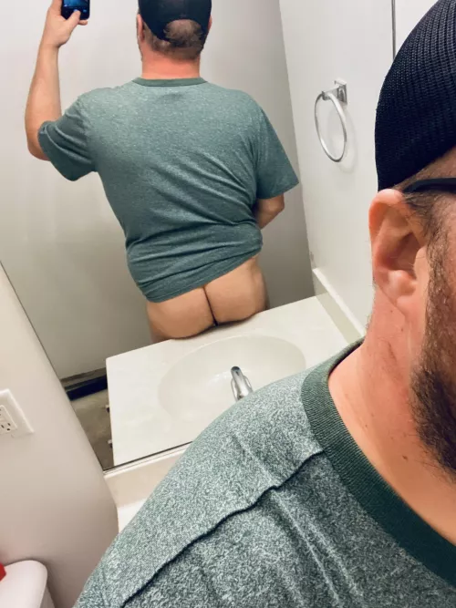 Happy hump day! Happy hump day!