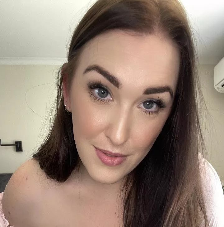 Happy hump day my lovelies!!! What do you call a careful wolf? Happy hump day my lovelies!!! What do you call a careful wolf?