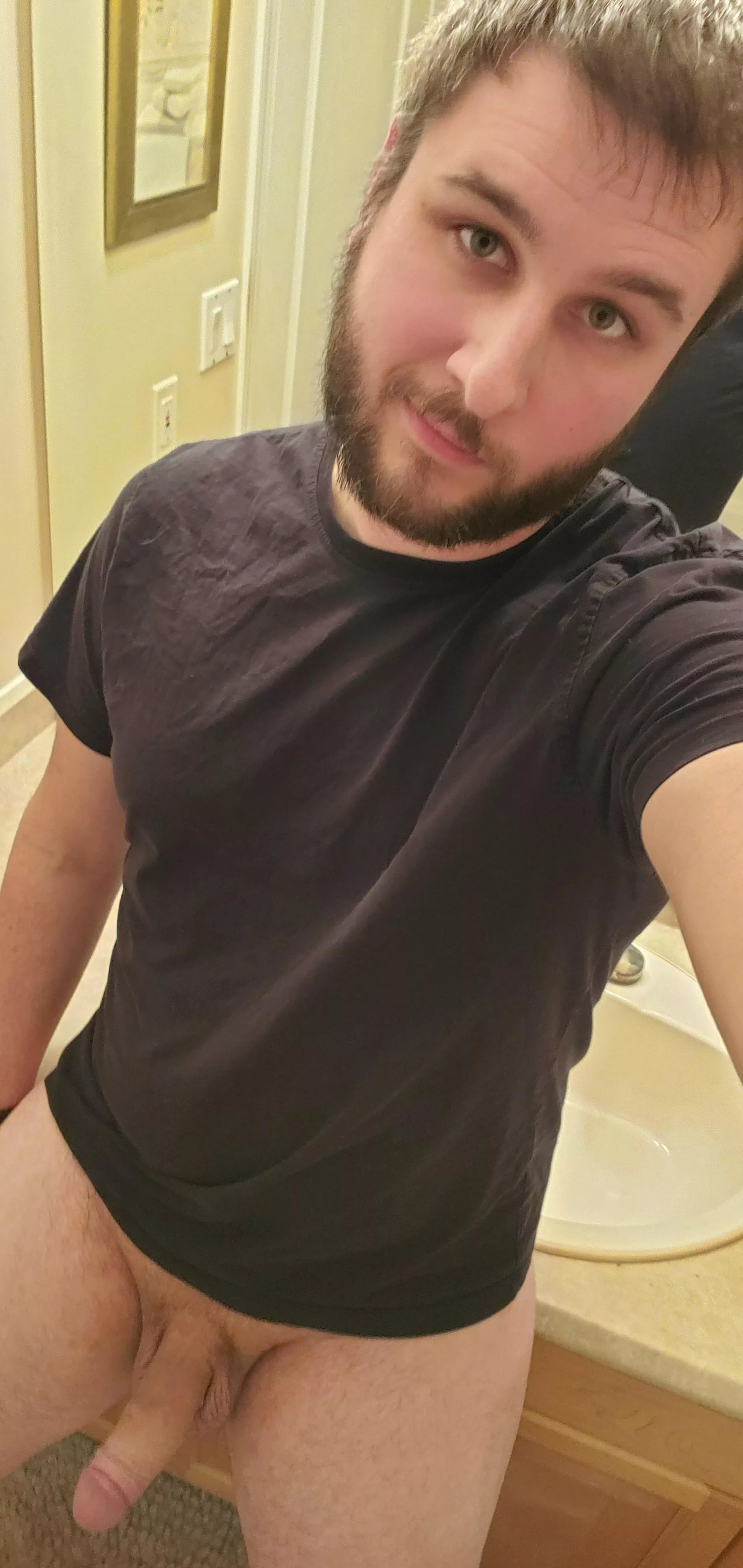 Happy hump day! Titles are hard, so am I 😋