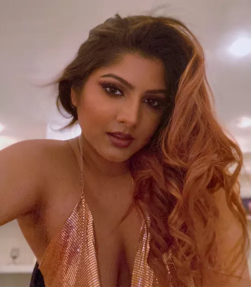 Happy hump day! Who wants to be my Valentine this year? π₯° Iβll be your naughty little Cupid- link in comments xx Happy hump day! Who wants to be my Valentine this year? π₯° Iβll be your naughty little Cupid- link in comments xx