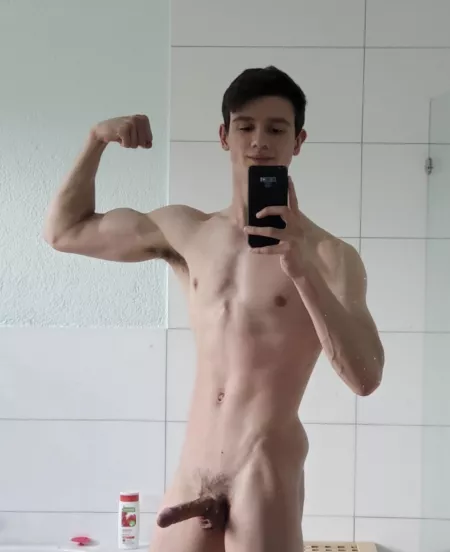 Happy hump day! Whoop whoop ?