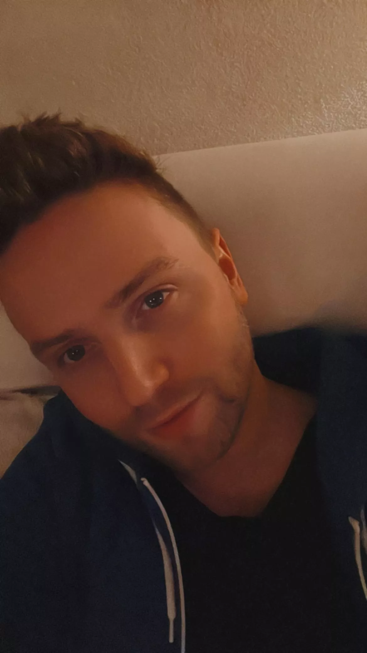 Happy interns hug day🤗