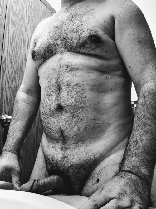 Happy Monday! Be sure to look in the mirror today and tell yourself