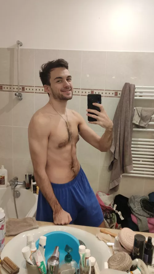 Happy new year everybody Happy new year everybody