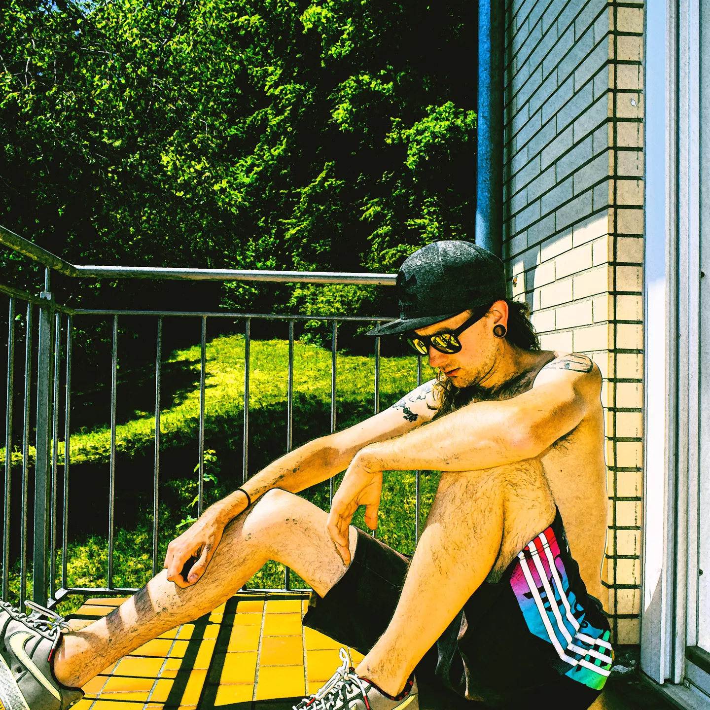 Happy New Year Everyone! Slim, Toned, Tattooed, Kink & 420 friendly 🏳️‍🌈, 300+ posts 📸Send requests 🤗 Be sure to engage 👍 Cheap promos on my free just get in touch💯