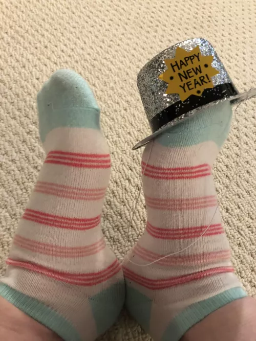 Happy New Year! 🎊 (F)